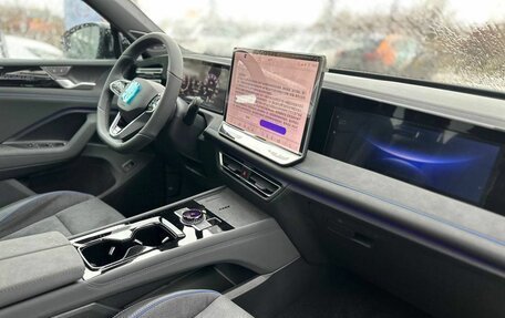 Volkswagen Tiguan, 2026 год, 4 600 000 рублей, 21 фотография