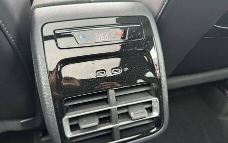 Volkswagen Tiguan, 2026 год, 4 600 000 рублей, 26 фотография