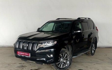 Toyota Land Cruiser Prado 150 рестайлинг 2, 2018 год, 4 600 000 рублей, 1 фотография