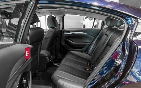 Mazda 6, 2023 год, 4 290 000 рублей, 11 фотография