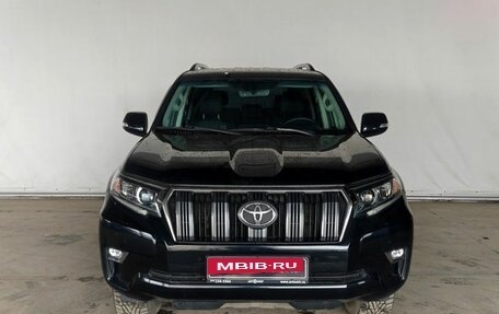 Toyota Land Cruiser Prado 150 рестайлинг 2, 2018 год, 4 600 000 рублей, 2 фотография