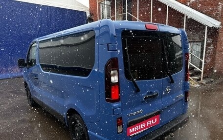 Opel Vivaro B, 2015 год, 1 950 000 рублей, 4 фотография