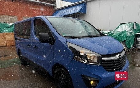 Opel Vivaro B, 2015 год, 1 950 000 рублей, 8 фотография