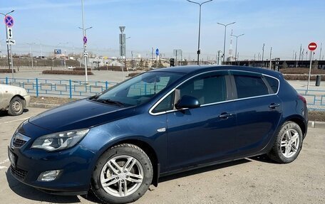 Opel Astra J, 2011 год, 750 000 рублей, 3 фотография