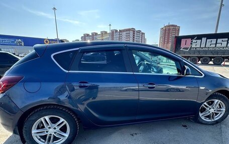 Opel Astra J, 2011 год, 750 000 рублей, 5 фотография