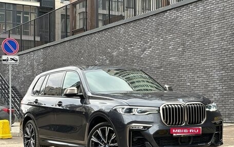 BMW X7, 2019 год, 7 990 000 рублей, 12 фотография