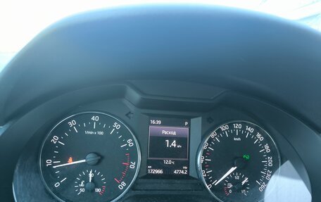 Skoda Octavia, 2015 год, 1 100 000 рублей, 30 фотография