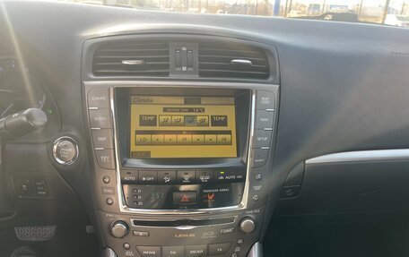 Lexus IS II рестайлинг 2, 2011 год, 1 750 000 рублей, 22 фотография