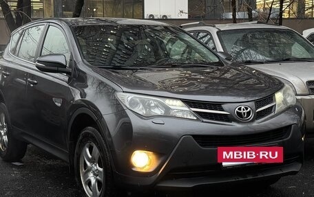 Toyota RAV4, 2013 год, 1 450 000 рублей, 2 фотография