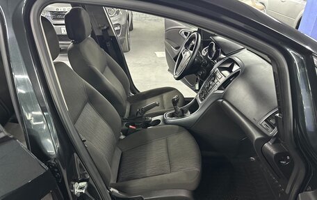 Opel Astra J, 2013 год, 675 000 рублей, 20 фотография