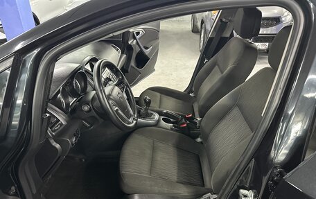 Opel Astra J, 2013 год, 675 000 рублей, 17 фотография