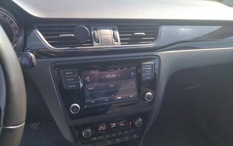 Skoda Rapid I, 2018 год, 1 300 000 рублей, 12 фотография