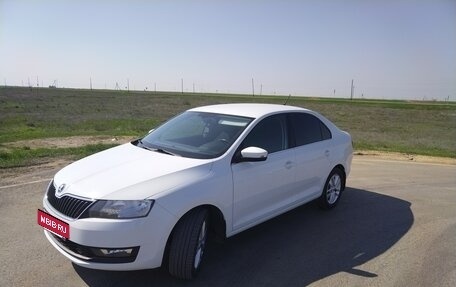 Skoda Rapid I, 2018 год, 1 300 000 рублей, 5 фотография