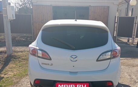 Mazda 3, 2010 год, 750 000 рублей, 2 фотография