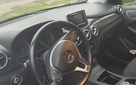 Mercedes-Benz B-Класс, 2012 год, 1 500 000 рублей, 6 фотография