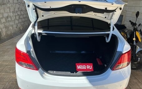 Hyundai Solaris II рестайлинг, 2014 год, 1 100 000 рублей, 15 фотография