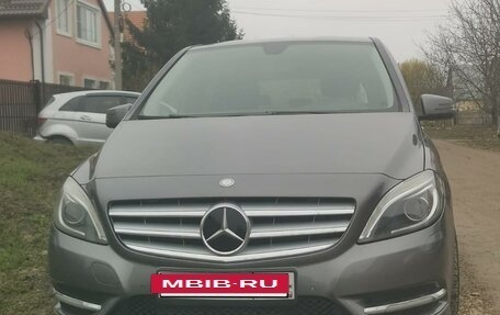 Mercedes-Benz B-Класс, 2012 год, 1 500 000 рублей, 2 фотография