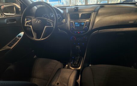 Hyundai Solaris II рестайлинг, 2014 год, 929 000 рублей, 17 фотография