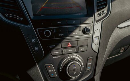 Hyundai Santa Fe III рестайлинг, 2015 год, 1 895 000 рублей, 15 фотография