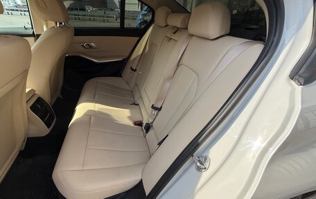 BMW 3 серия, 2021 год, 2 870 000 рублей, 11 фотография