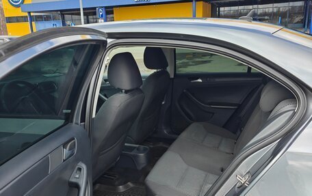 Volkswagen Jetta VI, 2014 год, 1 040 000 рублей, 5 фотография