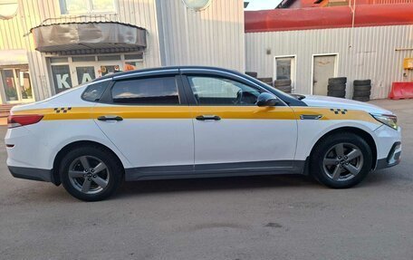 KIA Optima IV, 2019 год, 1 100 000 рублей, 6 фотография