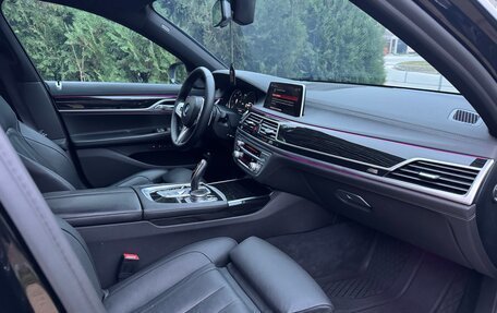 BMW 7 серия, 2018 год, 4 350 000 рублей, 5 фотография