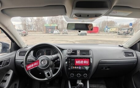 Volkswagen Jetta VI, 2014 год, 1 040 000 рублей, 6 фотография