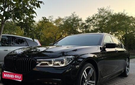 BMW 7 серия, 2018 год, 4 350 000 рублей, 2 фотография