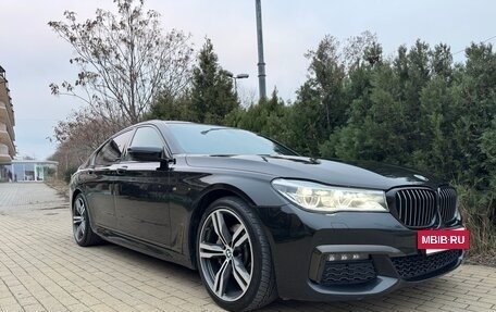 BMW 7 серия, 2018 год, 4 350 000 рублей, 19 фотография