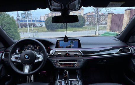 BMW 7 серия, 2018 год, 4 350 000 рублей, 29 фотография