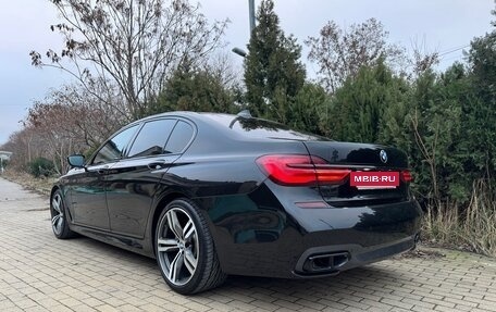 BMW 7 серия, 2018 год, 4 350 000 рублей, 16 фотография