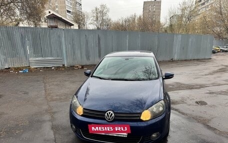 Volkswagen Golf VI, 2011 год, 800 000 рублей, 2 фотография