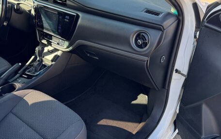 Toyota Corolla, 2016 год, 1 620 000 рублей, 18 фотография