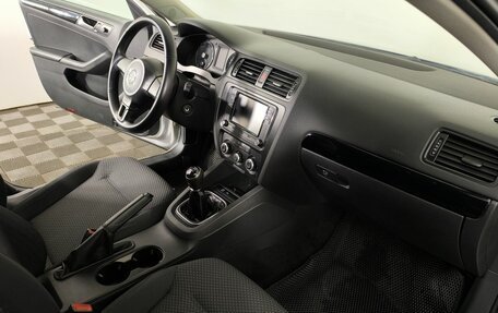 Volkswagen Jetta VI, 2013 год, 1 050 000 рублей, 7 фотография