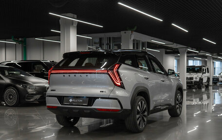 Geely Atlas, 2025 год, 3 300 000 рублей, 5 фотография