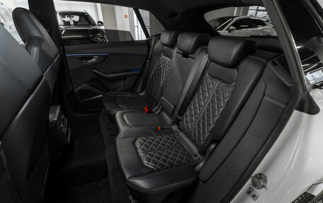 Audi SQ8, 2020 год, 9 000 000 рублей, 16 фотография