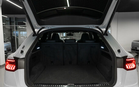 Audi SQ8, 2020 год, 9 000 000 рублей, 34 фотография