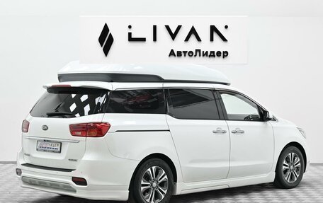 KIA Carnival III, 2019 год, 2 585 000 рублей, 2 фотография