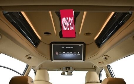 KIA Carnival III, 2019 год, 2 585 000 рублей, 15 фотография