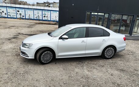 Volkswagen Jetta VI, 2015 год, 1 300 000 рублей, 1 фотография