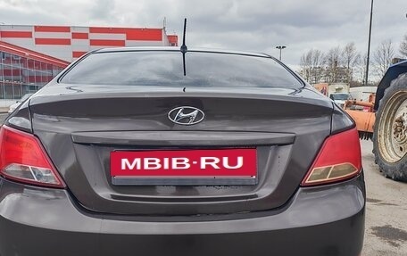Hyundai Solaris II рестайлинг, 2015 год, 490 000 рублей, 2 фотография