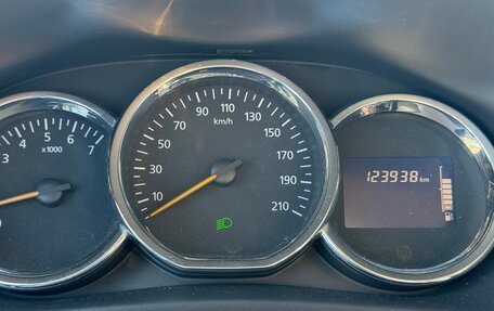 Renault Logan II, 2014 год, 690 000 рублей, 9 фотография