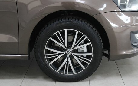 Volkswagen Polo VI (EU Market), 2017 год, 1 049 900 рублей, 7 фотография