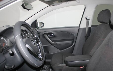 Volkswagen Polo VI (EU Market), 2017 год, 1 049 900 рублей, 9 фотография