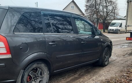 Opel Zafira B, 2011 год, 780 000 рублей, 8 фотография