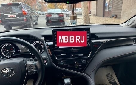 Toyota Camry, 2022 год, 3 400 000 рублей, 6 фотография