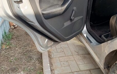 Ford Focus II рестайлинг, 2006 год, 320 000 рублей, 3 фотография