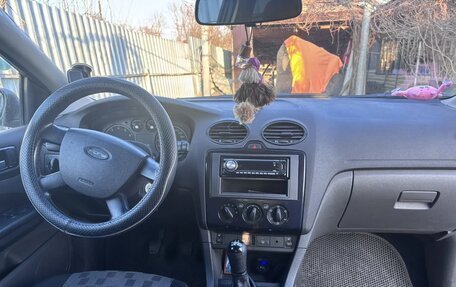 Ford Focus II рестайлинг, 2006 год, 320 000 рублей, 19 фотография