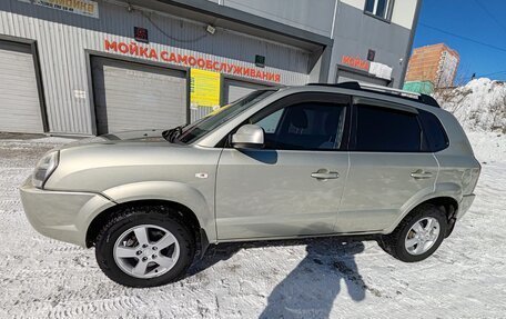 Hyundai Tucson III, 2007 год, 870 000 рублей, 3 фотография